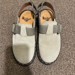 Dr. Martens Jorge II light green Suede clog